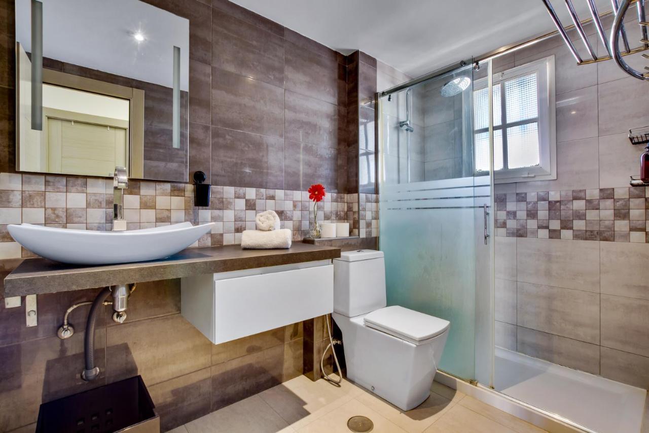 Imperial Puerto 2 4B By Ivi Real Estate Apartment ตอร์เรโมลิโนส ภายนอก รูปภาพ