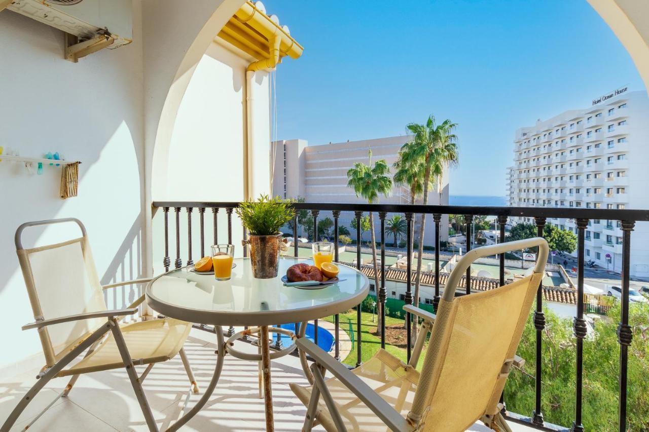 Imperial Puerto 2 4B By Ivi Real Estate Apartment ตอร์เรโมลิโนส ภายนอก รูปภาพ