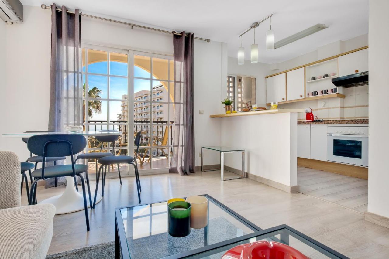 Imperial Puerto 2 4B By Ivi Real Estate Apartment ตอร์เรโมลิโนส ภายนอก รูปภาพ